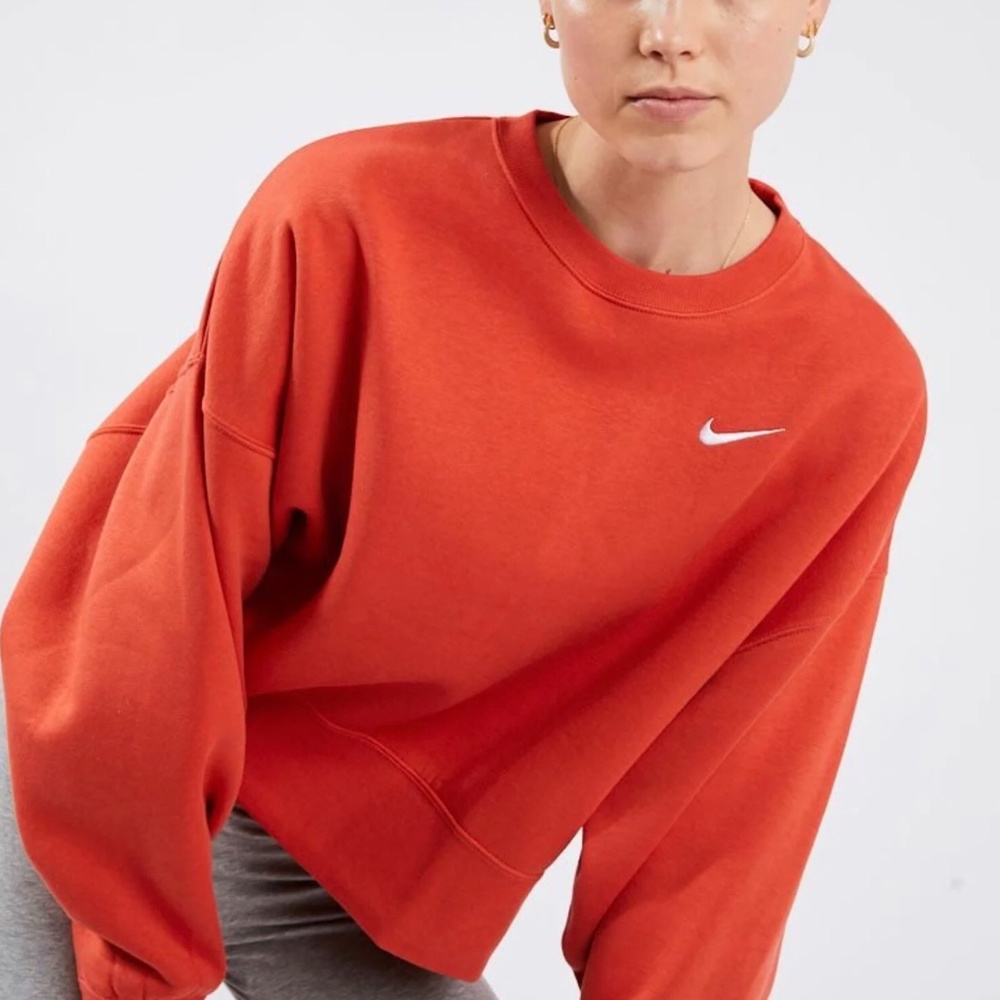 Nike Women Oversized Fleece Sweatshirt